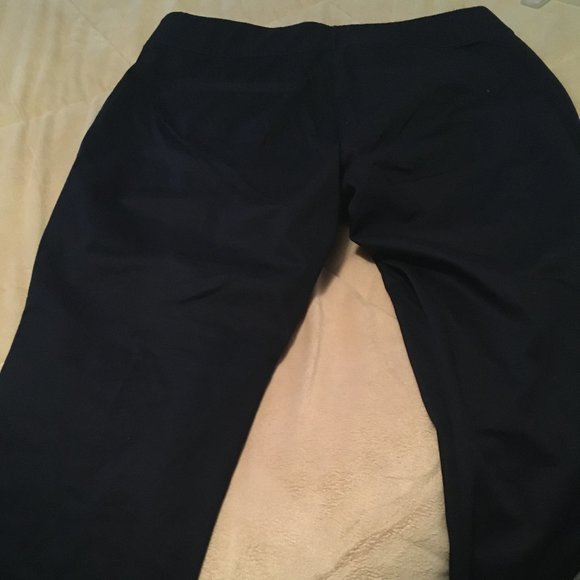 Old Navy Dark Blue Side Zip Crop Pants - Picture 7 of 10